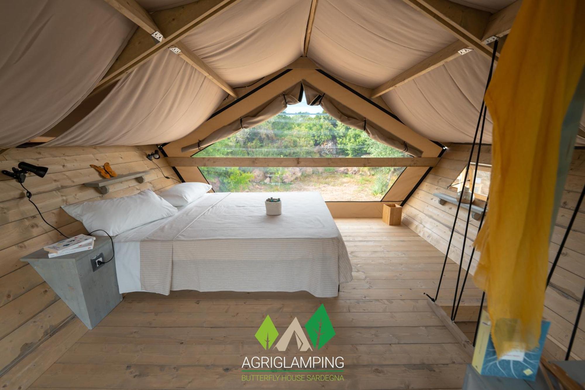 Agriglamping Butterfly House Sardegna Hotel Olmedo Bagian luar foto